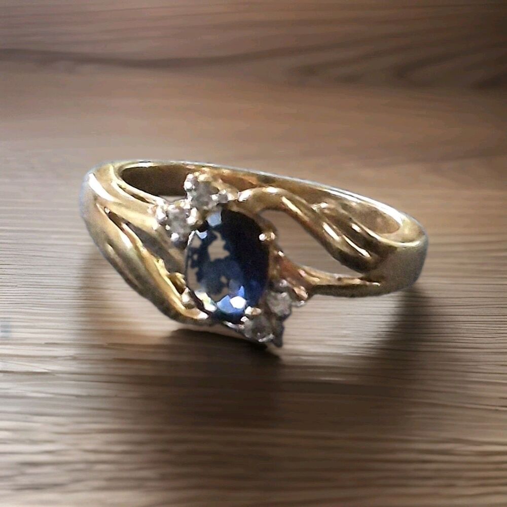 Vintage Yellow Gold Tone Faceted Simulated Sapphire Bypass Swirl Ring Size 8.5